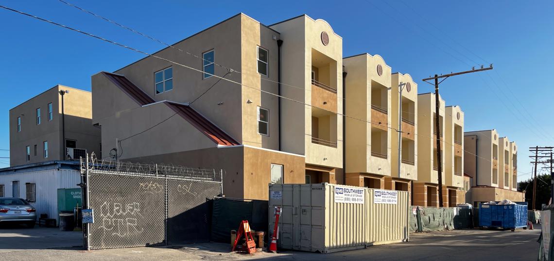 112 L.A. Riveradjacent apartments rise on Allesandro Street in